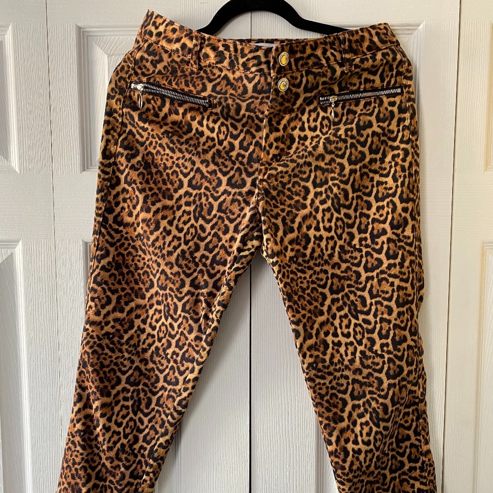 Leopard Print Zara Capris